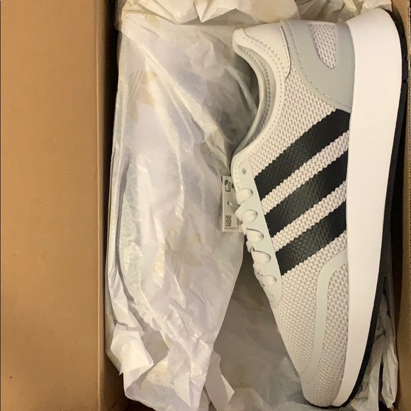 adidas Other - Adidas junior size 6.5 US adidas Other - Adidas junior size 6.5 US